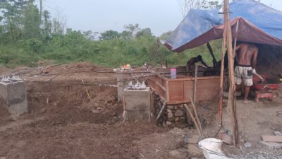 Pembangunan Tower BTS di Losari Ampelgading Diduga Menabrak Aturan Tata Ruang dan Perizinan, Ormas serta Wartawan Pantura Minta Satpol PP Lakukan Penyegelan