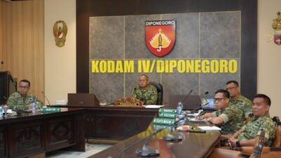 Pangdam IV/Diponegoro Ikuti Vicon Evaluasi Bersama Wakil Panglima TNI: Percepat Pembangunan KDKMP, Perkuat Ekonomi Kerakyatan dan Kesejahteraan Masyarakat