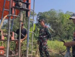 Babinsa Koramil 04/Comal Dampingi Pembuatan Sumur Bor Bantuan Mabesad, Wujud Nyata Kepedulian TNI Penuhi Kebutuhan Air Bersih Warga