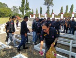Jelang Raker, 234 SC DPC Pemalang Ziarah dan Tabur Bunga di TMP Penggarit