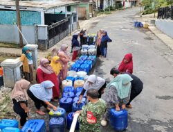 Satu Minggu Kesulitan Air, Warga Pagenteran Terima Bantuan Air Bersih dari Kodim 0711/Pemalang